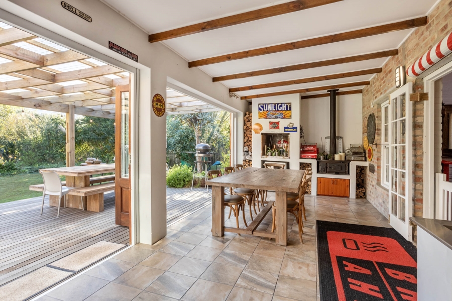 4 Bedroom Property for Sale in Stanford Western Cape